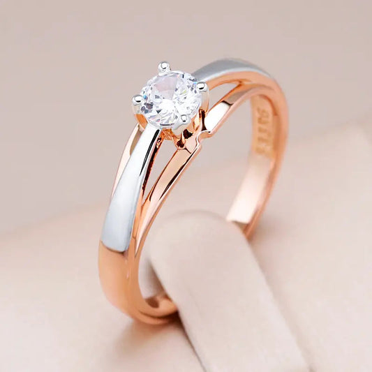 Anello di Lusso con Cristallo Bianco