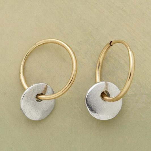 Orecchini a cerchio placcati oro e orecchini placcati argento