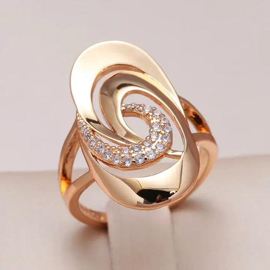 Anello elegante in zirconia e oro