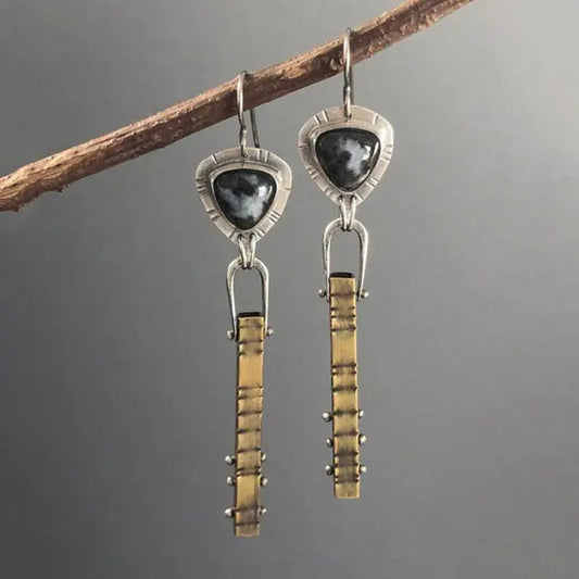 Orecchini vintage con pietra scura in oro e argento
