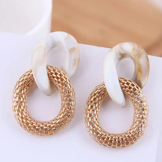 Orecchini con nodo vintage