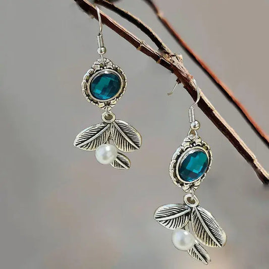 Orecchini Vintage Perla Blu e Foglia di Cristallo