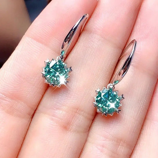 Orecchini eleganti in turchese e zirconia