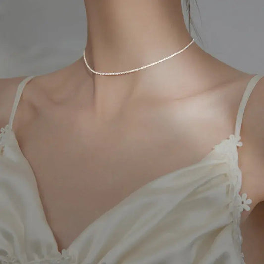 Collana di eleganti e lucenti perle