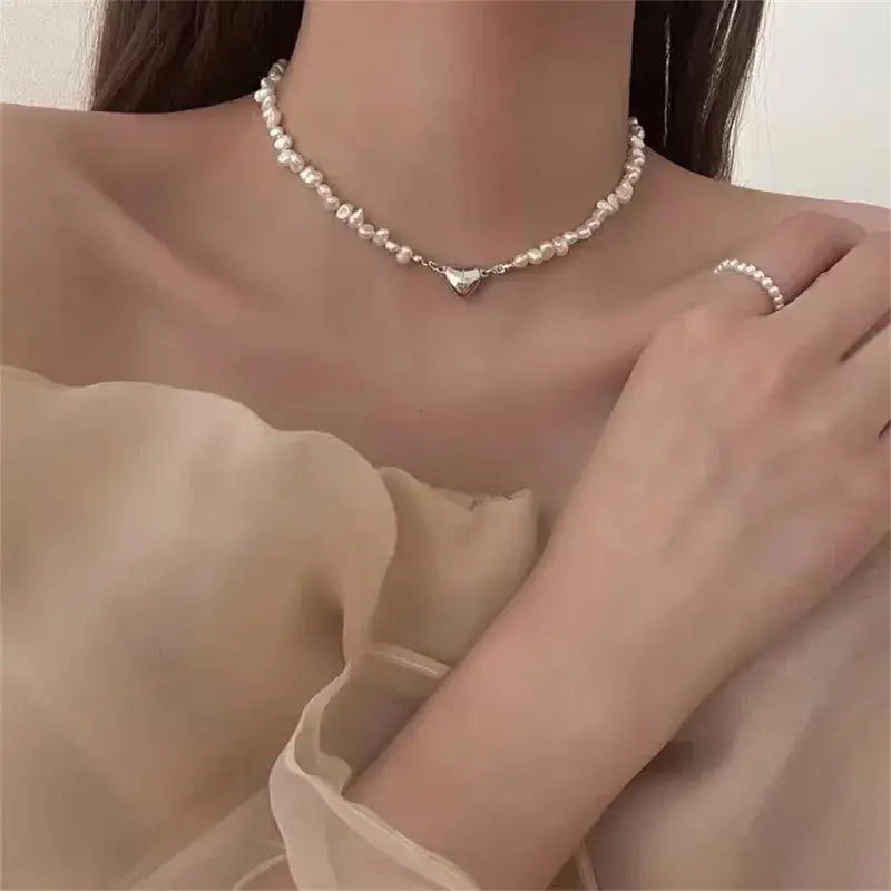Collana Elegante con Cuore in Argento