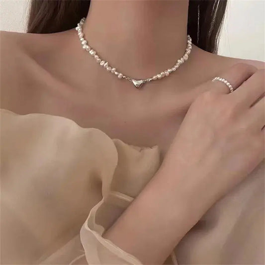 Collana Elegante con Cuore in Argento
