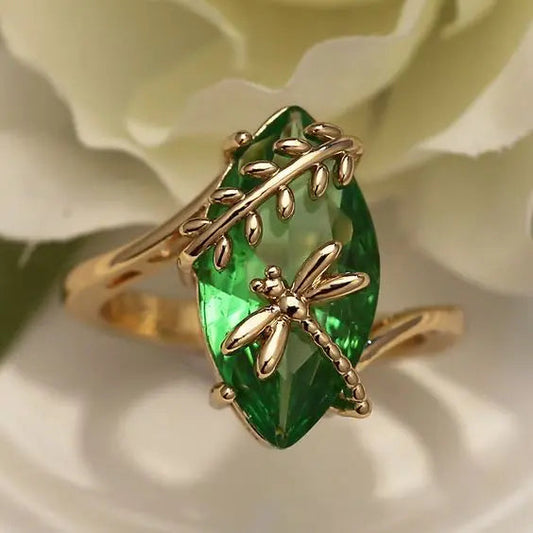 Anello con Cristallo Di Fosso Di Drago Verde