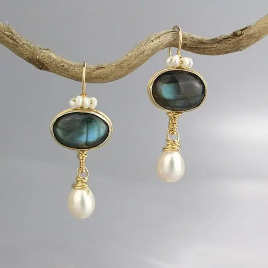 Orecchini con cristallo blu e perline vintage