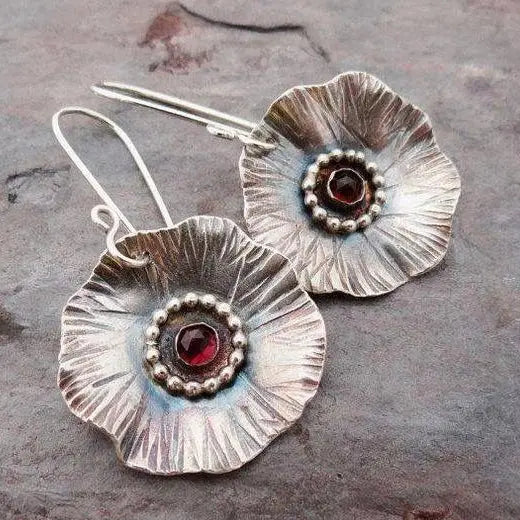 Orecchini Vintage Silver Blossom con Zirconi Rossi