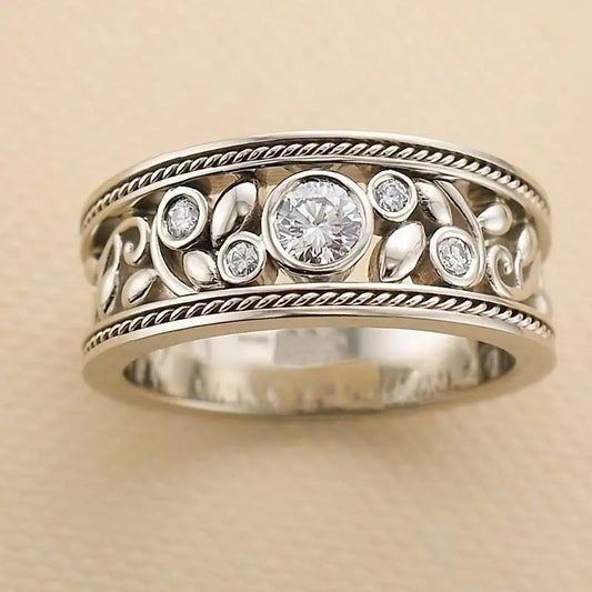 Anello Vintage in Argento e Zirconi