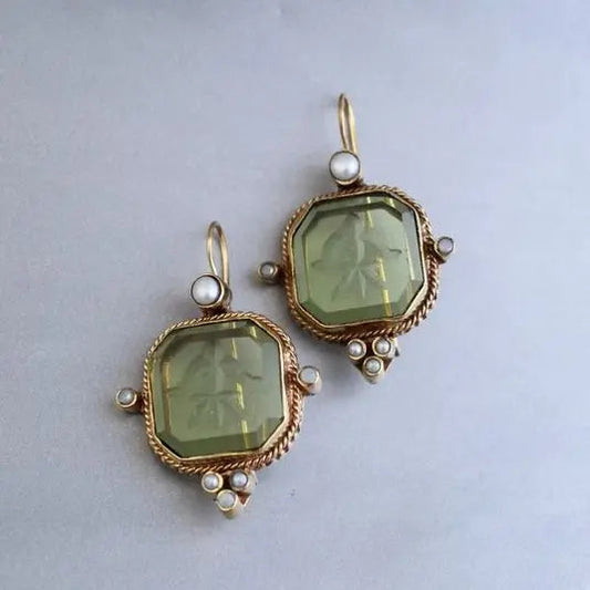 Orecchini Vintage verdi e di perle
