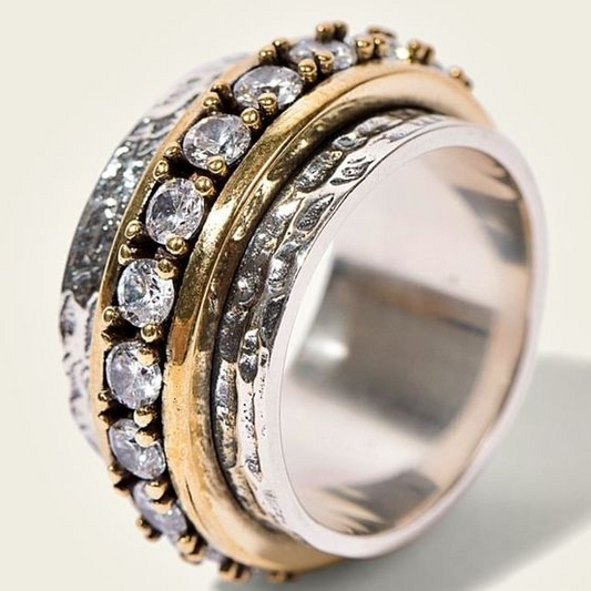 Anello vintage in oro e argento con zirconia