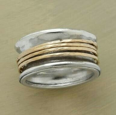 Anello a filo dorato in argento vintage