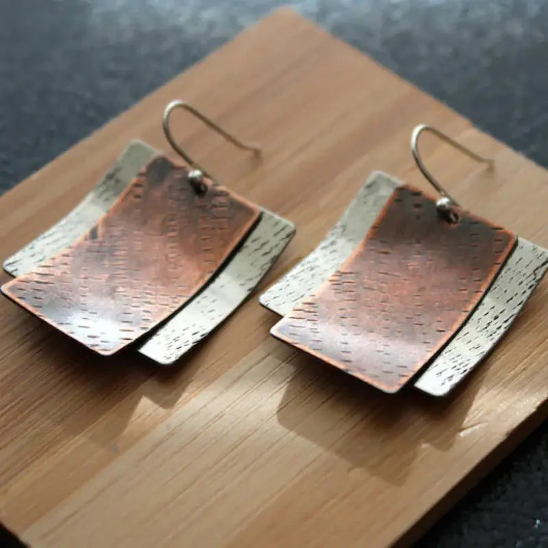 Orecchini Quadrati in Bronzo Vintage