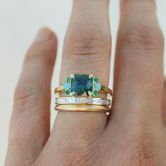 Set di anelli vintage con cristallo blu