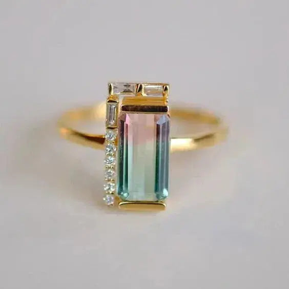 Anello di cristallo multicolore vintage