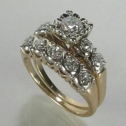 Anello vintage d'oro con glitter