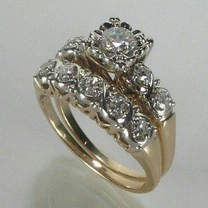 Anello Vintage con Pietre Preziose d'Oro Frizzante