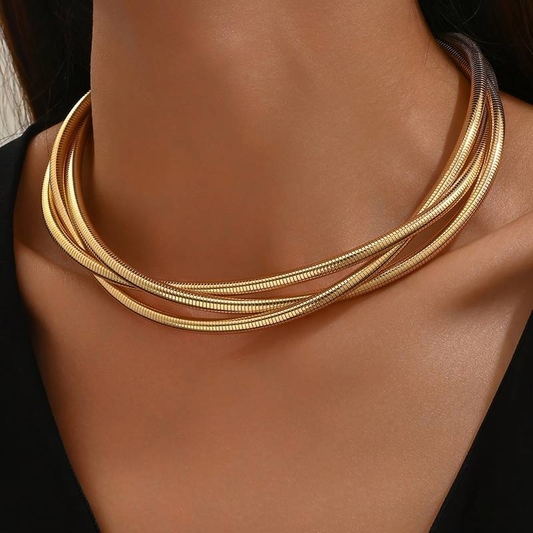 Collana d'oro a strati vintage