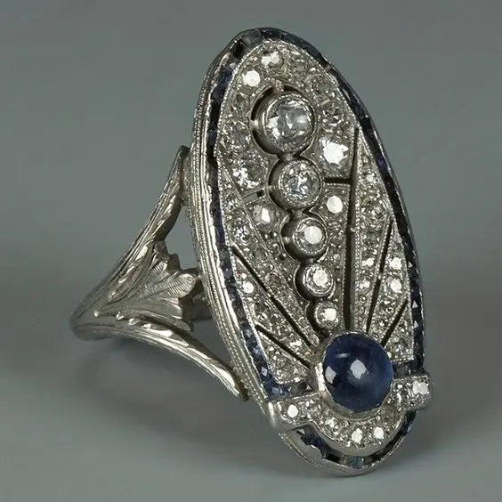Anello Ovale di Velluto Vintage Lucido