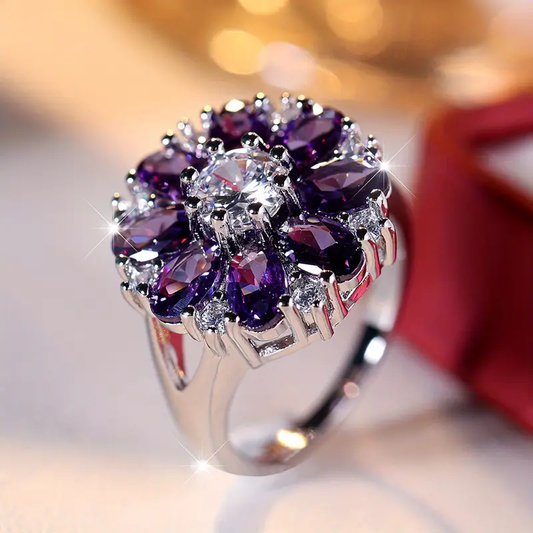 Anello vintage in argento con fiore viola