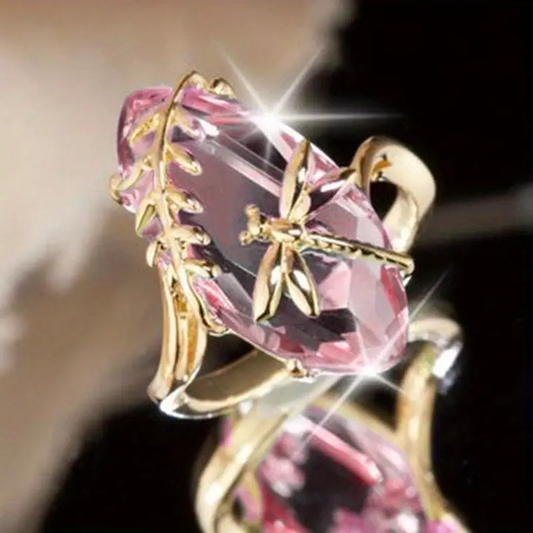 Anello con elementi naturali e cristallo rosa