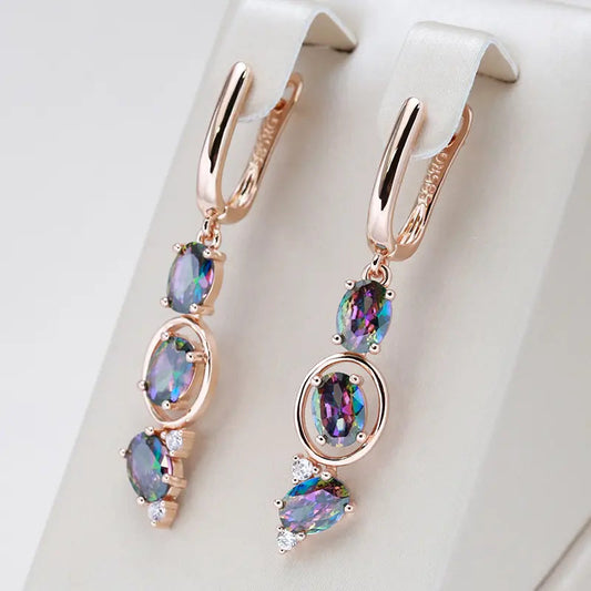 Orecchini con cristalli multicolore in oro